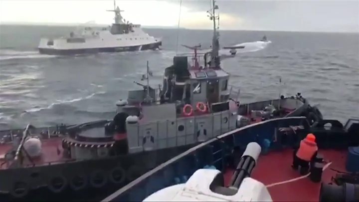 Russian warship sideswipes Ukrainian tugboat.